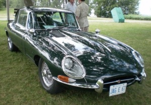 '67_Jaguar_E-Type_(Ottawa_British_Car_Show_'10)